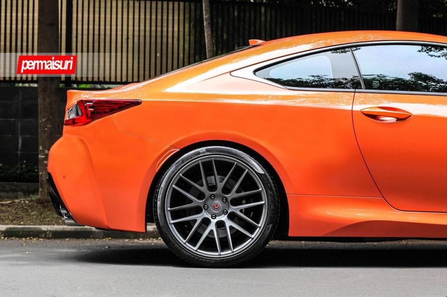 Детали экстерьера Lexus RC F on Vossen Wheels (VPS-308) 2016 года  (фото 7 из 9)